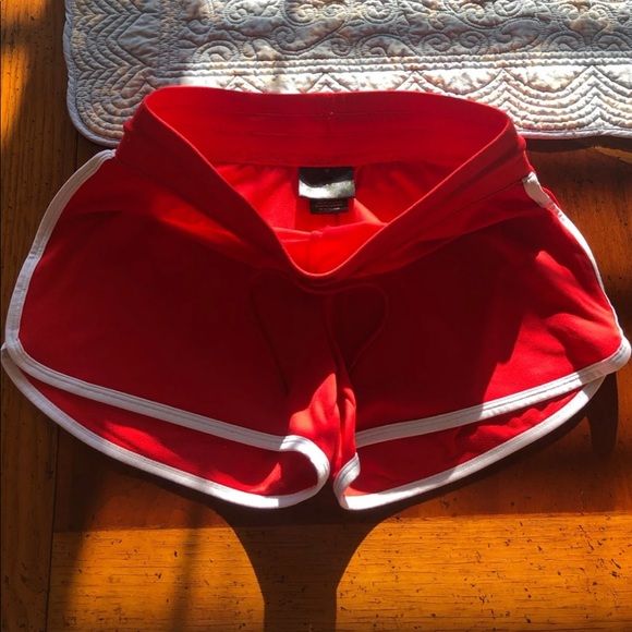 Alphalete Curve Shorts - Picture 5 of 7